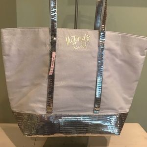 🆕Victoria Secrets Tote